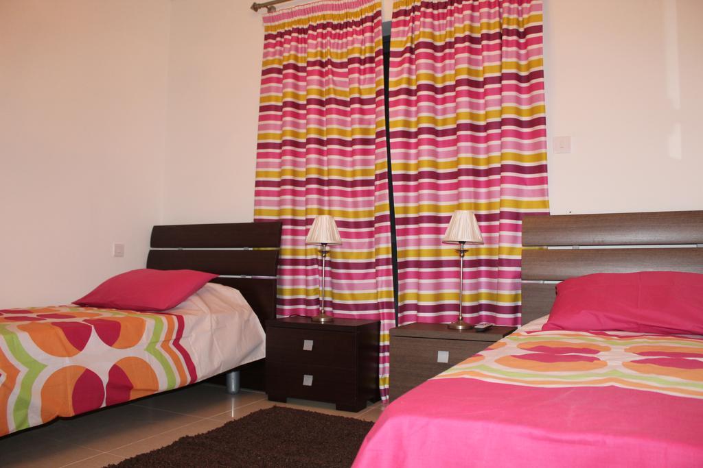 Aurora Apartamento Mellieħa Exterior foto
